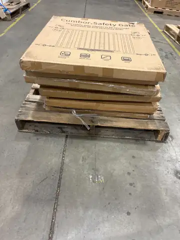 Amazon baby gates — Photo 1