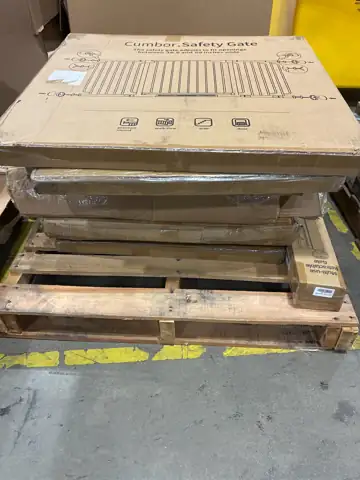 Amazon baby gates — Photo 1