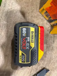 DeWalt 20V-60V MAX FLEXVOLT DCB609… — Photo 4