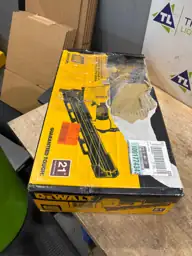 DEWALT Pneumatic 21-Degree Collated Corded… — Photo 3