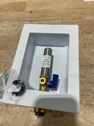 1/2 in. Brass Push-to-Connect Ice… — Photo 4