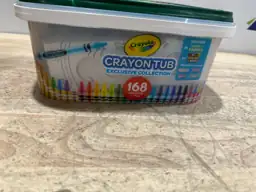 Crayola Crayon & Storage Tub,… — Photo 3