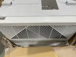 12,000 BTU 115V Smart Window… — Photo 4