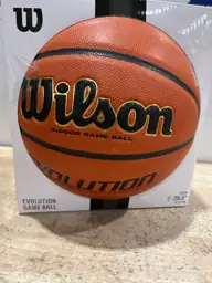Wilson Evolution Basketball — Photo 4