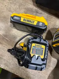 DeWalt 20V MAX XR 16… — Photo 5