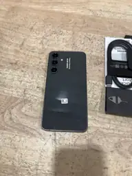 Samsung Galaxy S24 FE 5G… — Photo 6