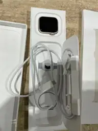 Apple Watch SE 3 GPS… — Photo 4