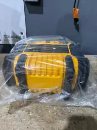 DEWALT 2000-Peak Amp Portable Jump… — Photo 7